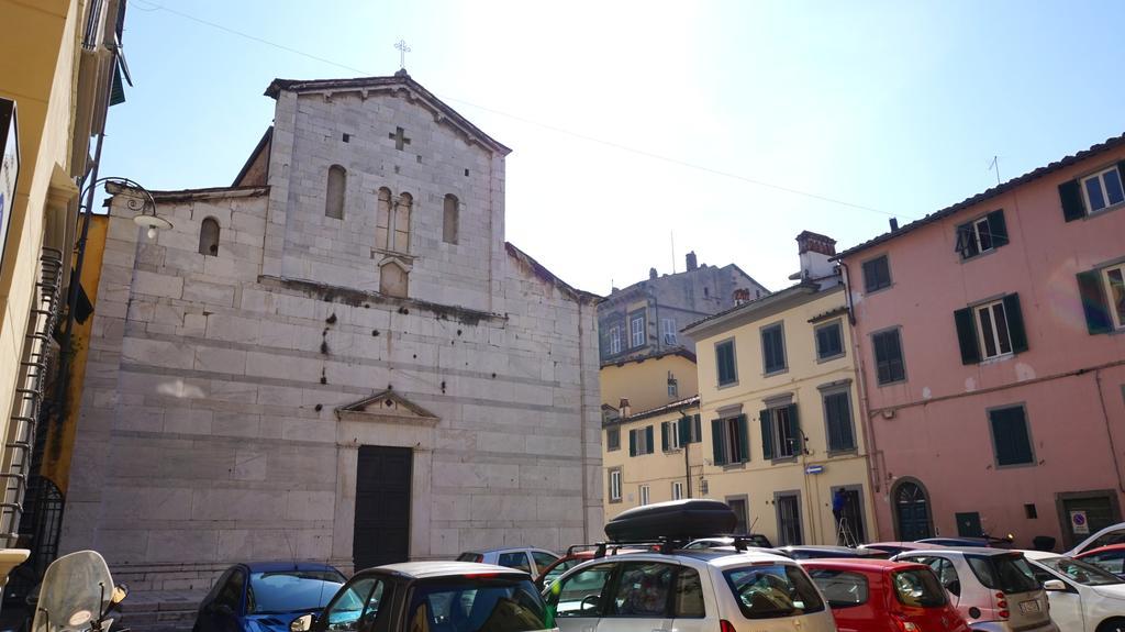 Alessandra Apartment Lucca Exterior photo